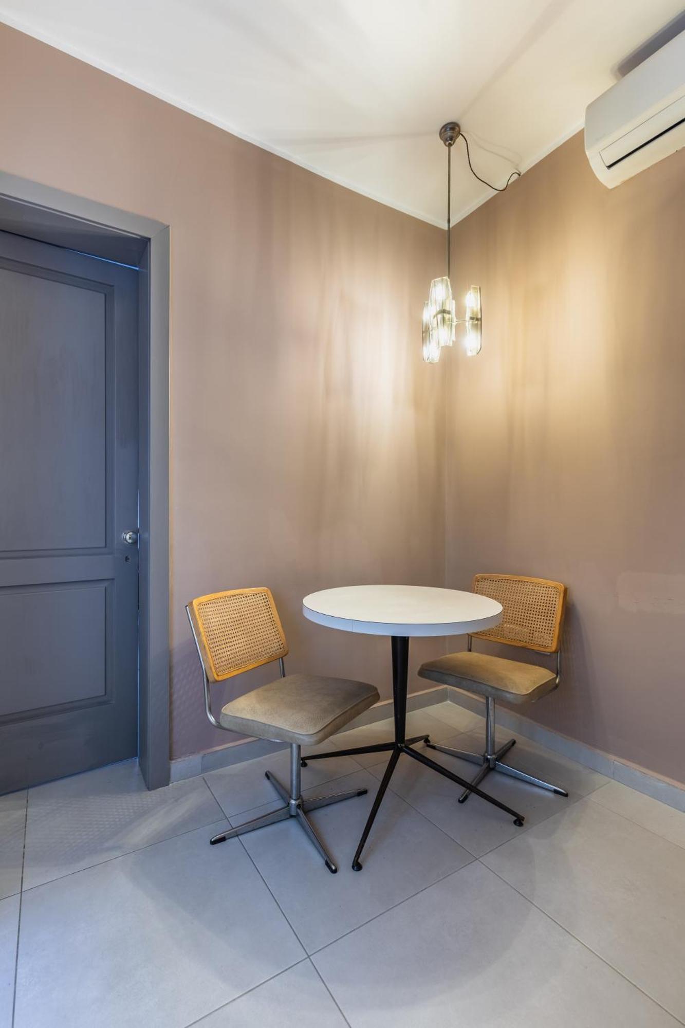 Stylish Retro Suites Il-Furjana Exterior photo